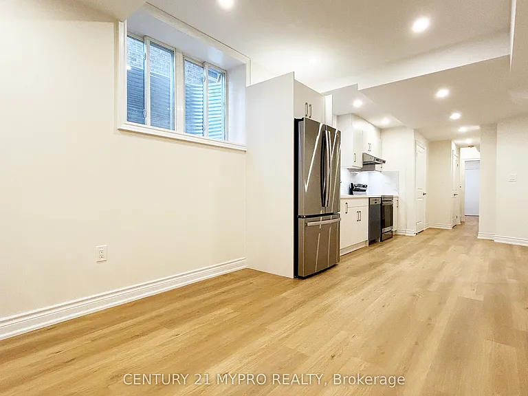 19 William Crawley Way — Photo 13