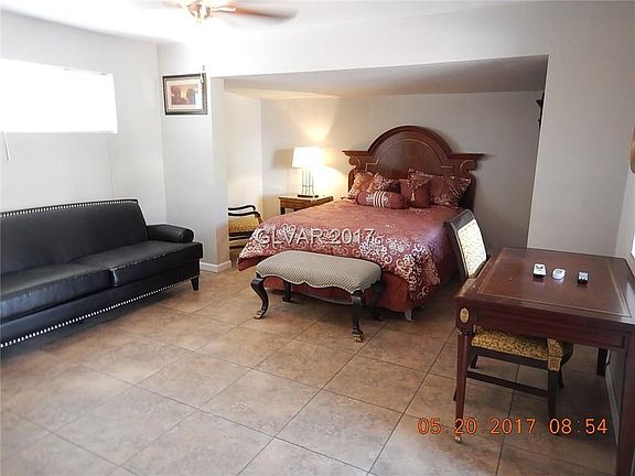 4th image of 1919 Fremont St APT 117