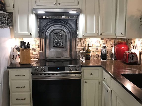 3rd image of 4934 Casa Del Oso NE