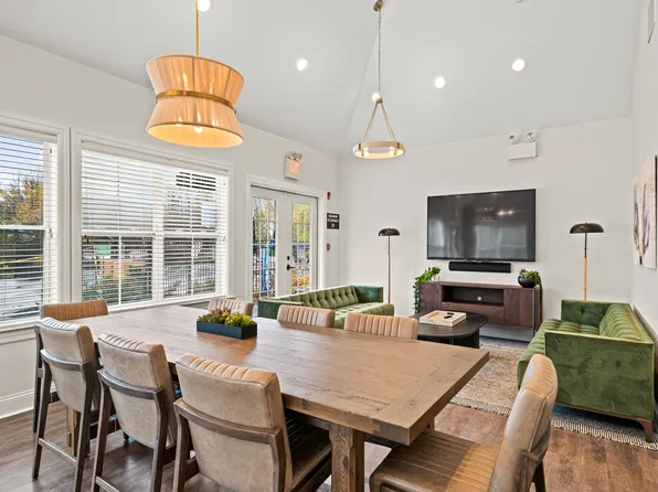 Shelter Cove, 1 Sound Pl #V0805, Cohoes, NY 12047