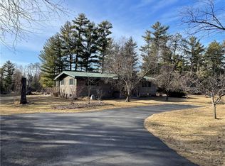 10757 N Namekagon Ln, Hayward, WI 54843