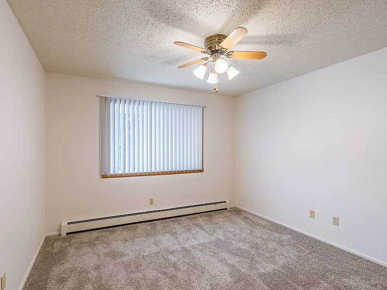 Fargo, ND Betty Ann Apartments | Bedroom