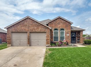 304 Bayberry Trl, Forney, TX 75126