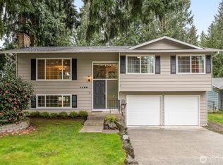 1128 203rd Pl SE, Bothell, WA 98012