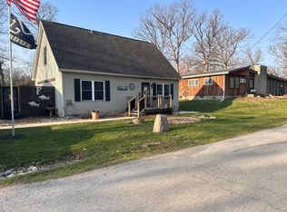 5101 White Oak Ter, Lowell, IN 46356