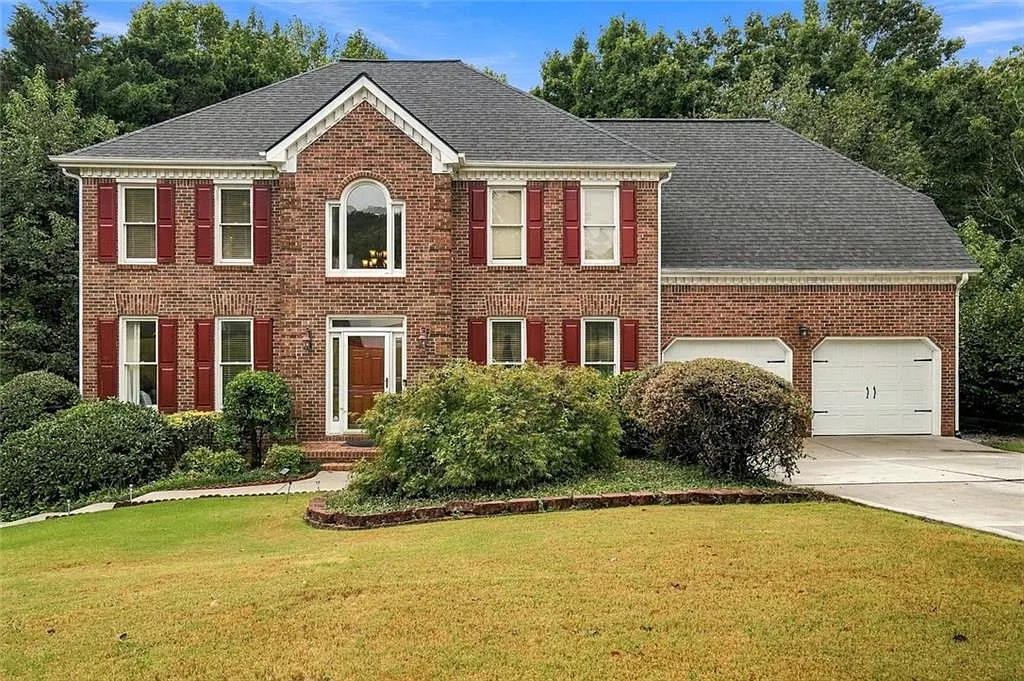 5 bed, 3.5 bath, 4510 sqft, $3,600 — Photo 1