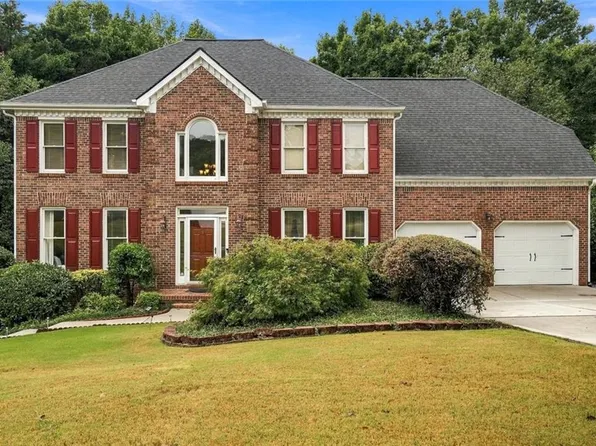 3535 Claridge Dr NE, Marietta, GA 30066