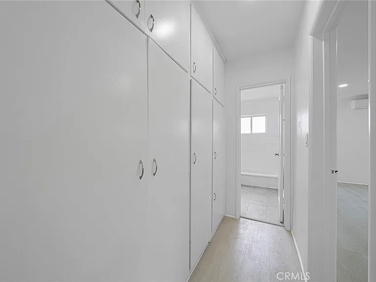 9050 Huntington Dr — Photo 14