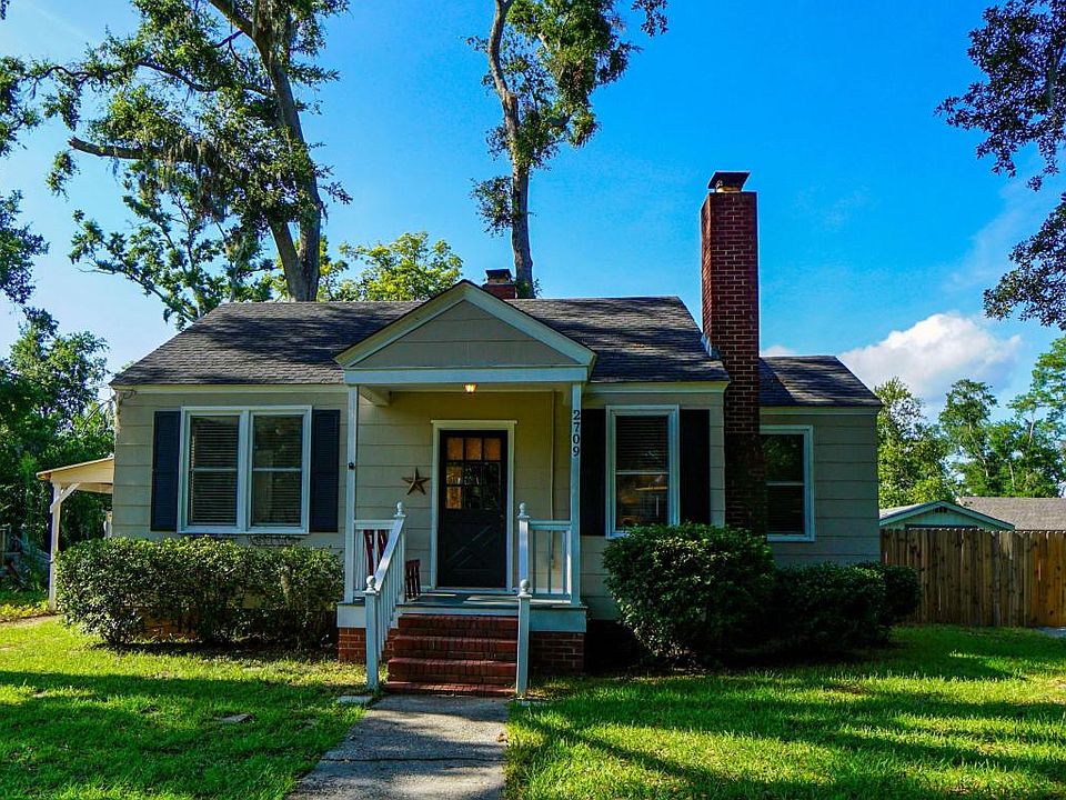 2nd image of 2709 Oaklawn Ave