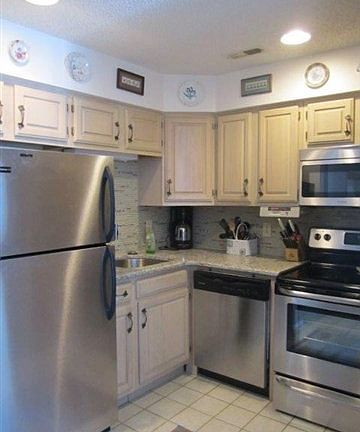 5th image of 354 43rd Pl APT 1G