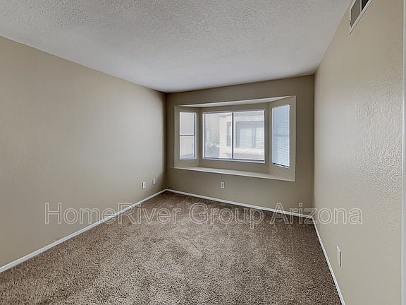 4th image of 925 S Longmore APT 116