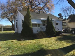 1613 Pulaski St, Peru, IL 61354