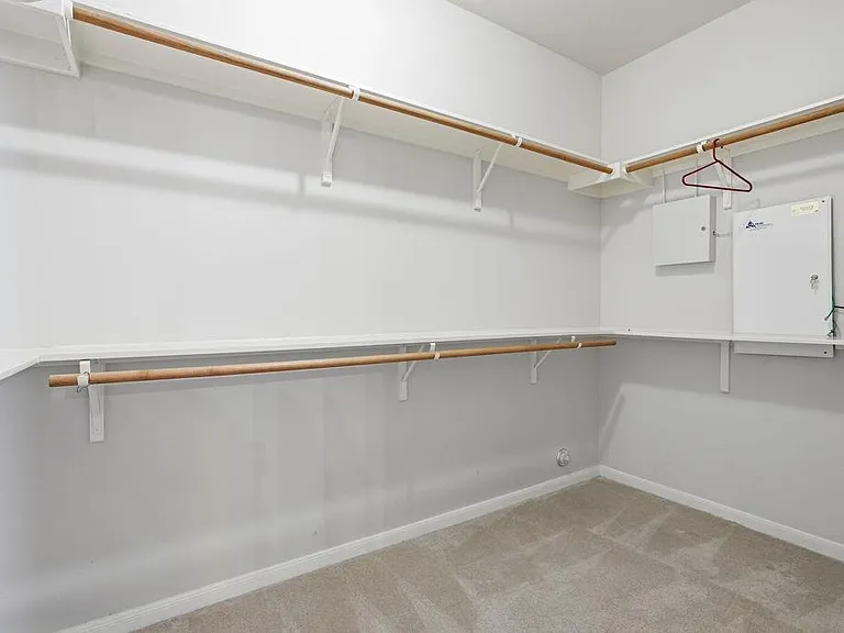 904 Winding Creek Pl — Photo 19