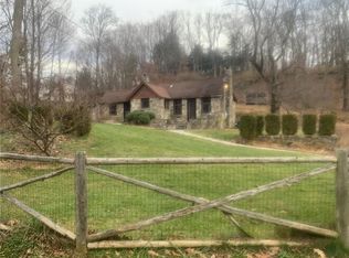 111 Oxford Rd, Chester, NY 10918