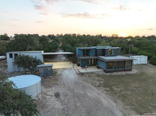 228 & 232 Spring Rd, Fredericksburg, TX 78624