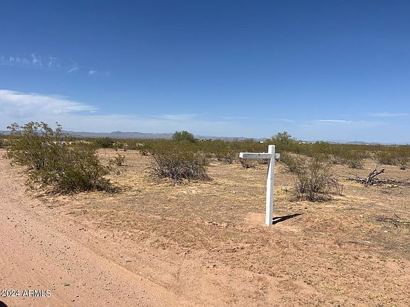 4th image of 256XX W Dixileta Drive #L