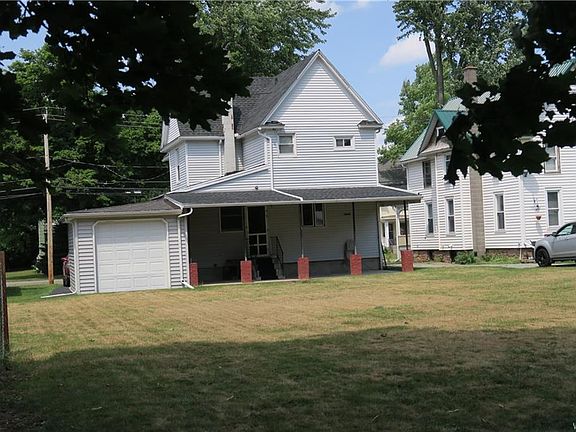 3rd image of 56 Caroline St