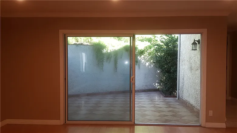 3 bed, 2.5 bath, 1478 sqft, $3,800 — Photo 3