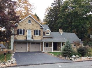 55 Shawnee Trl, Sparta, NJ 07871