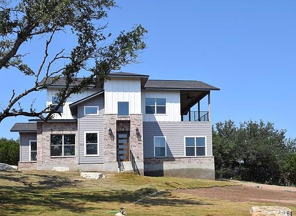3rd image of 304 Kilmory Dr