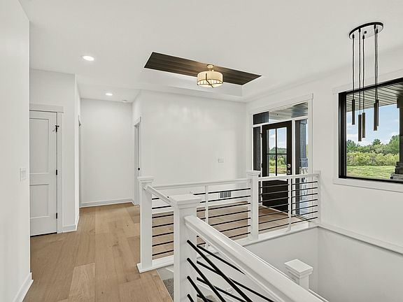 3rd image of 1504 Shannon Oaks Blvd NE