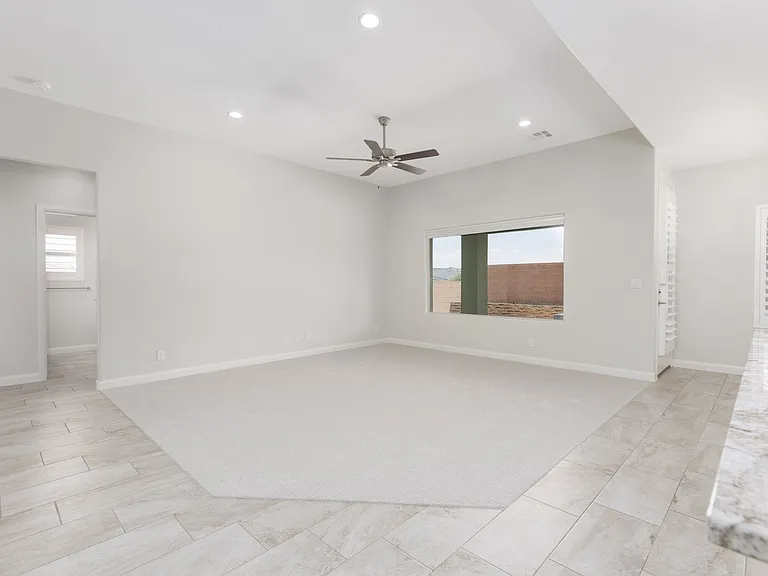 519 S Bracciano Dr — Photo 11