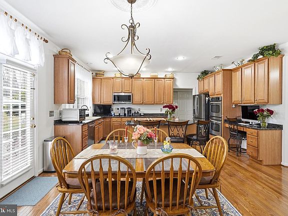 5th image of 13021 Lashmere Ct