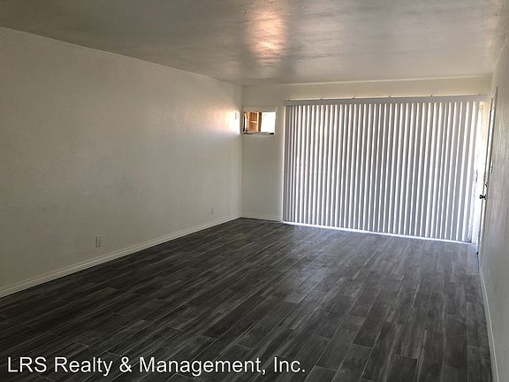 3rd image of 1324 N G St APT M