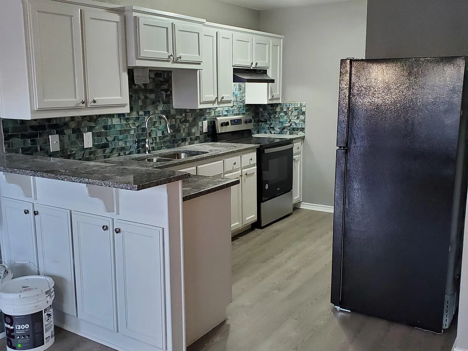 2 bed, 800 sqft, $1,195 — Photo 3