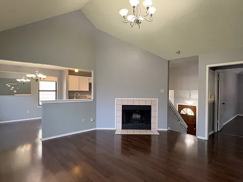 768 Pierre Ln Photo 1