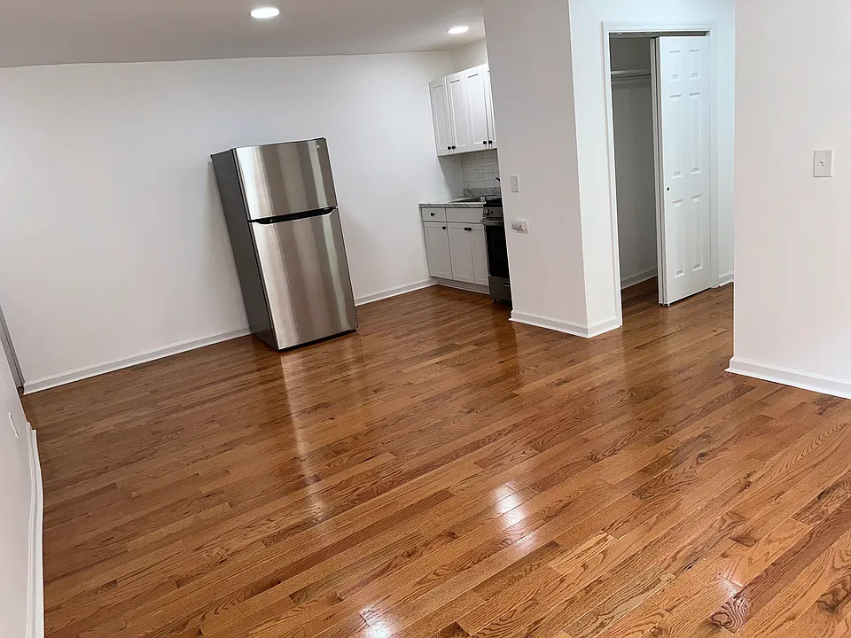 1104 Palisade Ave #1D