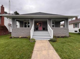 302 N Broad St, Mooreland, IN 47360