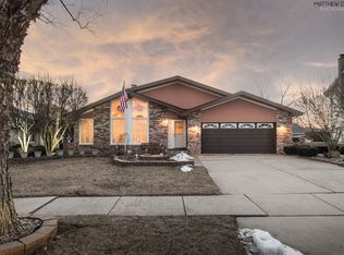 17336 Highwood Dr, Orland Park, IL 60467