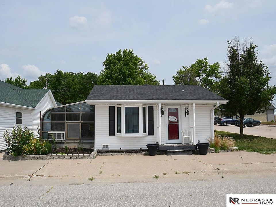 200 Washington St, Clatonia, NE 68328 Zillow