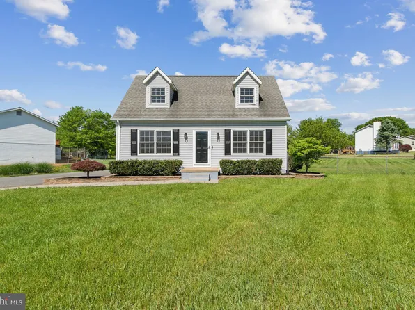 10847 Blake Ln, Bealeton, VA 22712