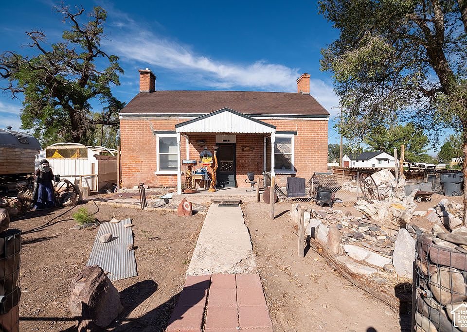 118 S 200 W, Minersville, UT 84752 | Zillow