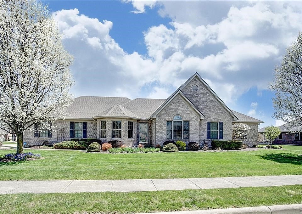 1st image of 303 Driftwood Dr