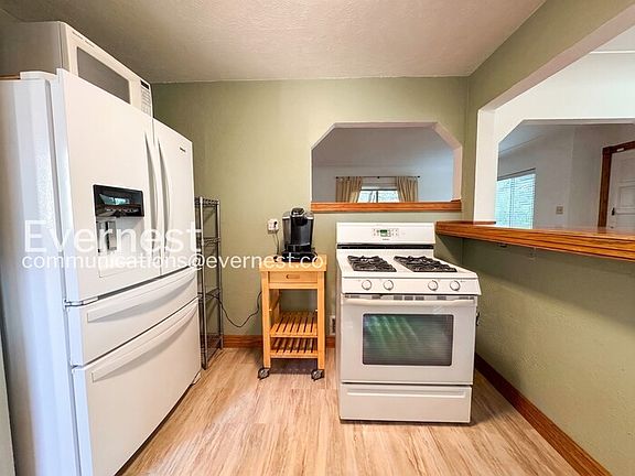 4th image of 2219 Quitman St