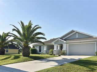 1812 SW 1st St, Cape Coral, FL 33991
