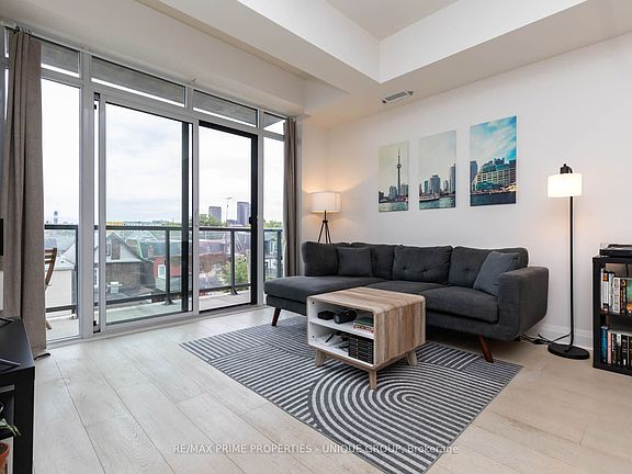 3rd image of 245 Perth Ave #304