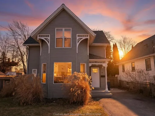 20 Wade St, Chatham Kent, ON N7M 3T5