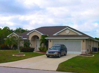 198 Sportsman Rd, Rotonda West, FL 33947