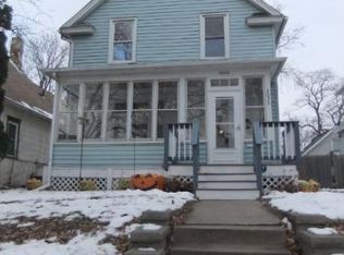 1033 Beech St, Saint Paul, MN 55106