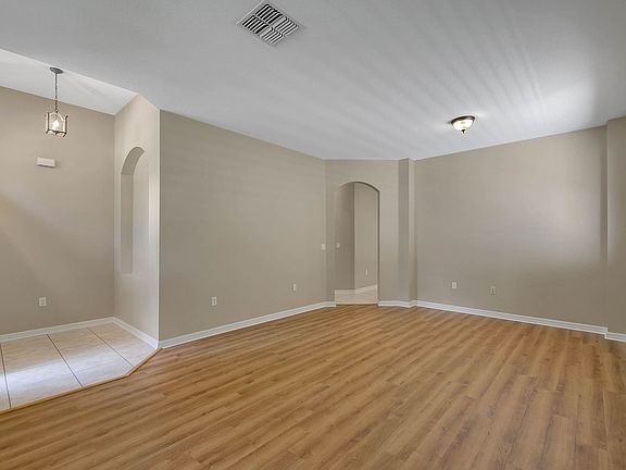 5th image of 12892 Daughtery Dr