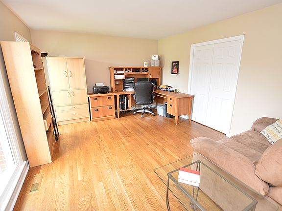 5th image of 1129 Avalon Dr