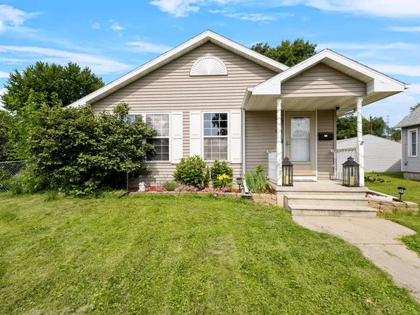 1005 Gallagher St, Green Bay, WI 54303