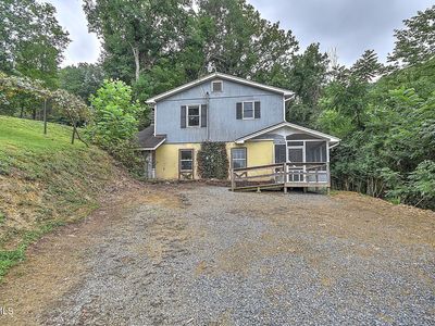 444 Woodbine Ln, Bristol, TN, 37620