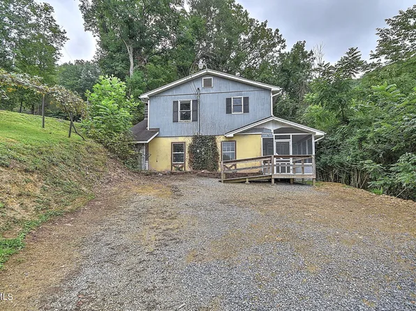 444 Woodbine Ln, Bristol, TN 37620