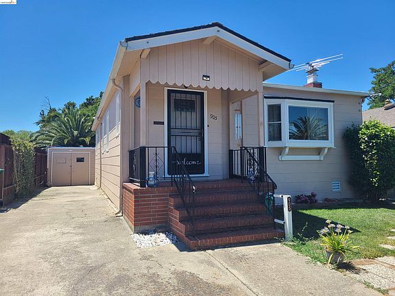 2nd image of 905 1st St