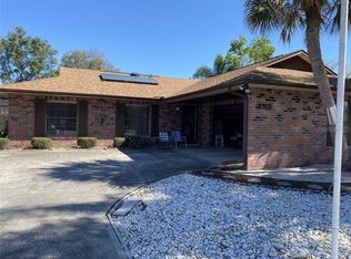 1052 Feather Dr, Deltona, FL 32725